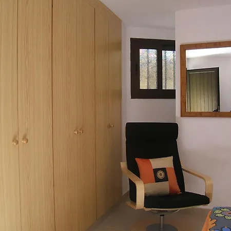 Apartman Fewo-vistamar-mit-meerblick-pool-grosser-terrasse-und-garten-grill-parkplatz-und-wlan-gratis *
